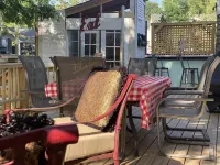 Franklin Historic Cottage on Old Womack Distillery