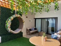 Serene Apartment in Samana, w/view of Bay, pool, gym & WiFi