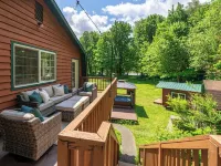 Cozy River Cabin - Sleeps 12 - Hot Tub - EV - Trails & Stevens Pass Nearby Hotels in Baring