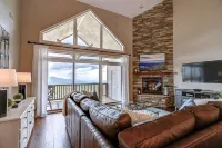 Updated condo at 5100' with breathtaking views!
