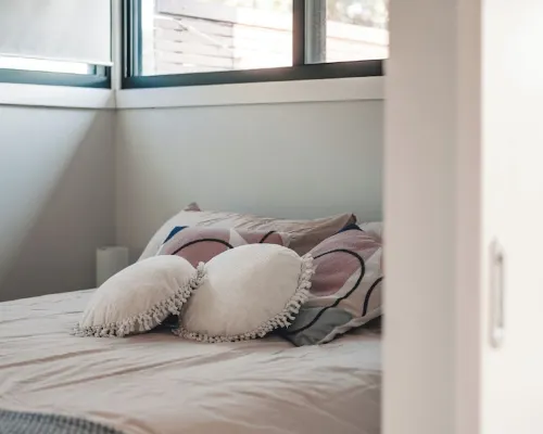 Little Roaring Beach Shack - cosy beachside retreat, Dover, Huon Valley. Hotels in Geeveston