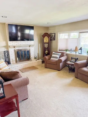 Ryder Cup Accommodation < 5 miles from Bethpage Black, Central Location Hotels in Hicksville