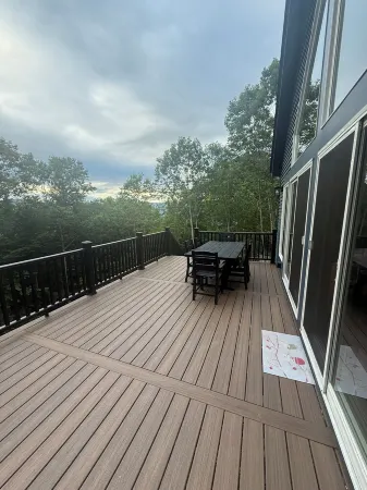 Gorgeous Mountainside Chalet in Jackson, NH