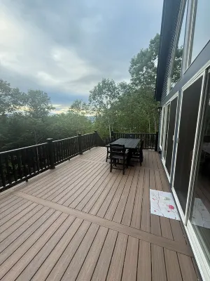 Gorgeous Mountainside Chalet in Jackson, NH