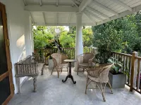 Peaceful jungle villa - 3 Ensuite Bedrooms, Infinity pool & 10 mins to the beach