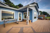 Oceanfront Home in Port Orford the Lighthouse - Beach