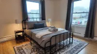 Newly Refreshed 3bd Spacious Unit Minutes from 290 - โฮมสเตย์