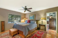 Private Foothills Villa + Panoramic Views + Heated Pool/Spa