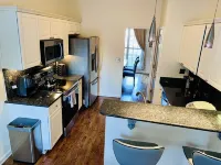 4 BR home quiet and peaceful