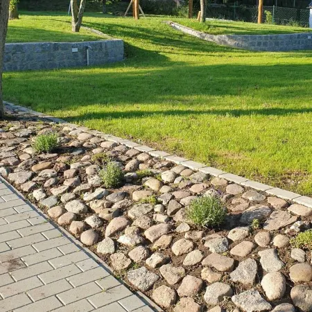 Ferienbungalow mit 35 qm und Terasse - DTS Apartments Отели в г. Путбус