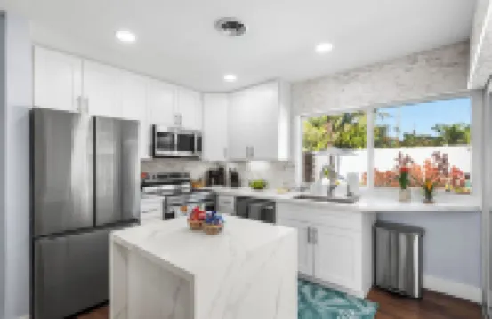 Private Pool - Outdoor Dining - Tropical Oasis