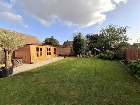 Quiet Village Home 30 Mins from Cambridge – Comfortably Sleeps 5 Отели рядом с достопримечательностью «Парк Риверсайд»