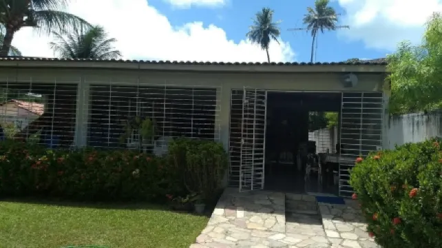 Beach house 5 minutes walk from the sea.