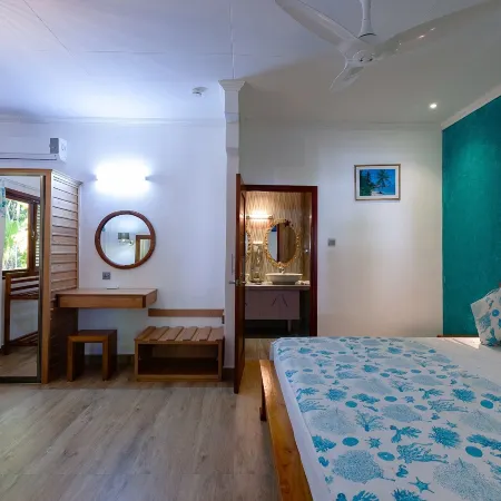 The Islander Hotel