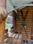 Cozy historic log cabin in downtown Talkeetna with WiFi