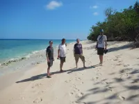 Gustavs Place - pantai