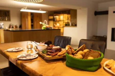 The forester's lodge - historic farm with sauna & pond in the middle of a forest clearing