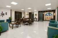 Hotel Jmk - Managed by JMD Group - Free Pickup and Drop - 民宿