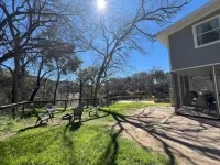The Once - Lake Oasis Hotels in Jonestown