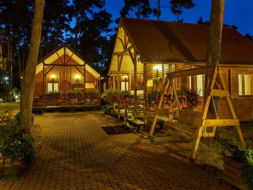 Holiday Homes Near the Seaside Beach, Pobierowo - parking