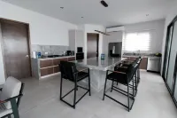 Water Front property for large families. With all the amenities you need.