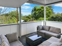 Westmere Wonder l Gorgeous 3 Bed Home inc. View