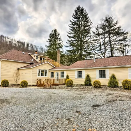 Riverfront Wilcox Home on the East Branch!