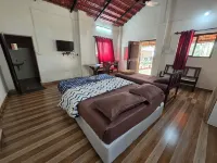 Vinsons Cottages Hotels in Colva