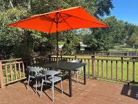 3-BR 8 Guests Modern Ranch on 1/2 acre