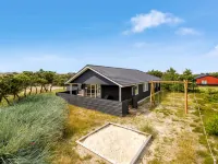 "Emeli" - 400m from the sea
