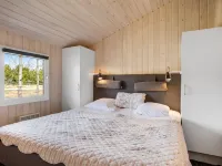 "Richardine" - 850m from the Sea - parking