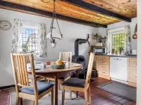 "Hoat" - 1.7km from the sea