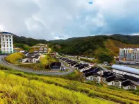SpringHill Resort Hotels near KFC Restaurant