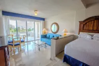 Barceló Karmina - All Inclusive Hotels in Manzanillo