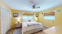 The Pelican Hotels near Nokomis Beach
