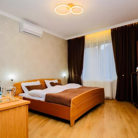 Hotel Evergreen