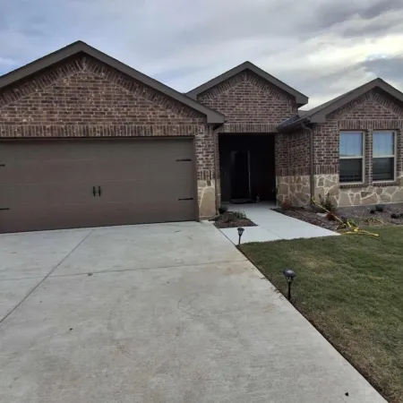 Serene 3-bedroom house with AC in charming Caddo Mills