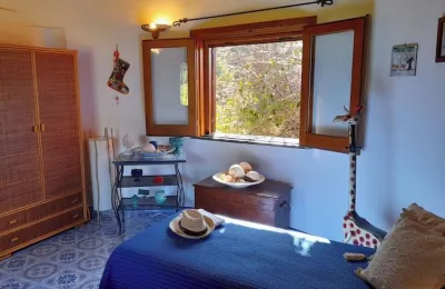 PRIVATE BOUTIQUE VILLA with private access to the sea Hotels near Torre Del Lauro