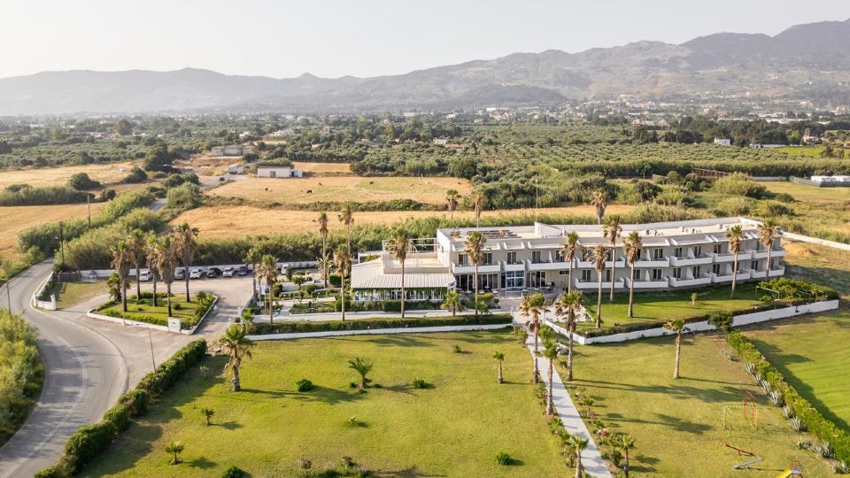 Costa Angela