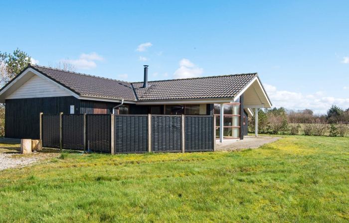 6 person holiday home in Ansager