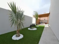 Rojales Stay with Garden