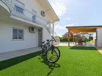 Relaxing Villa near Porec with Pool - Hot Tub