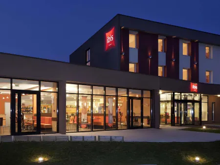 Ibis Beauvais Aéroport