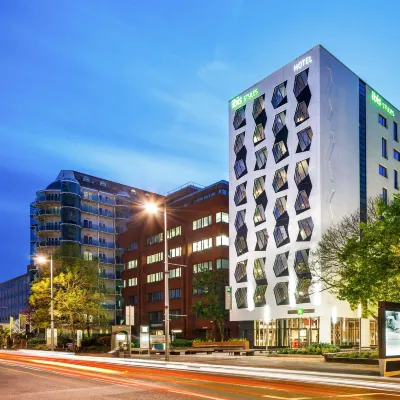 Ibis Styles London Ealing Отели рядом с достопримечательностью «Илинг»