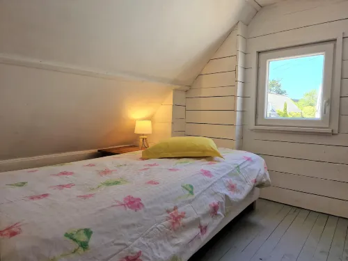 Holiday Home in Locquirec near Sandy Beaches