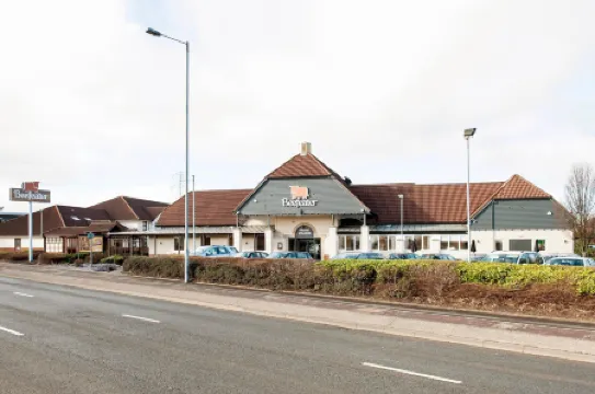 Premier Inn Liverpool North