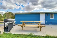 Hillsboro Hideaway w/ Private Hot Tub & Bunkhouse! - 3-stjärniga