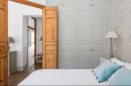 La casica de la Botica (6 Pax) Casa Santiago 19 Отели рядом с достопримечательностью «Museo de Esculturas al Aire Libre FINAL»