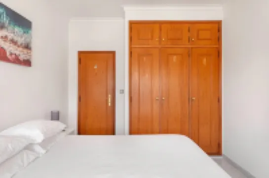 GuestReady - Deluxe home with terrace in Caparica