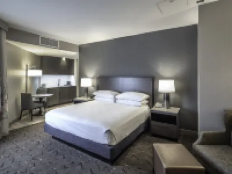 DoubleTree by Hilton Modesto Hotels in Modesto